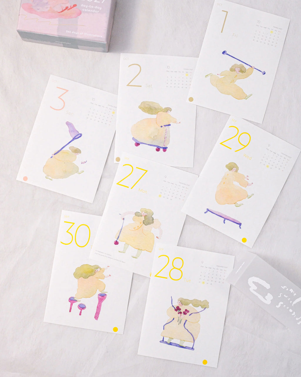 Dodolulu - 2027 365 Day-to-day Desk Calendar with Illustrations and Moon Phase