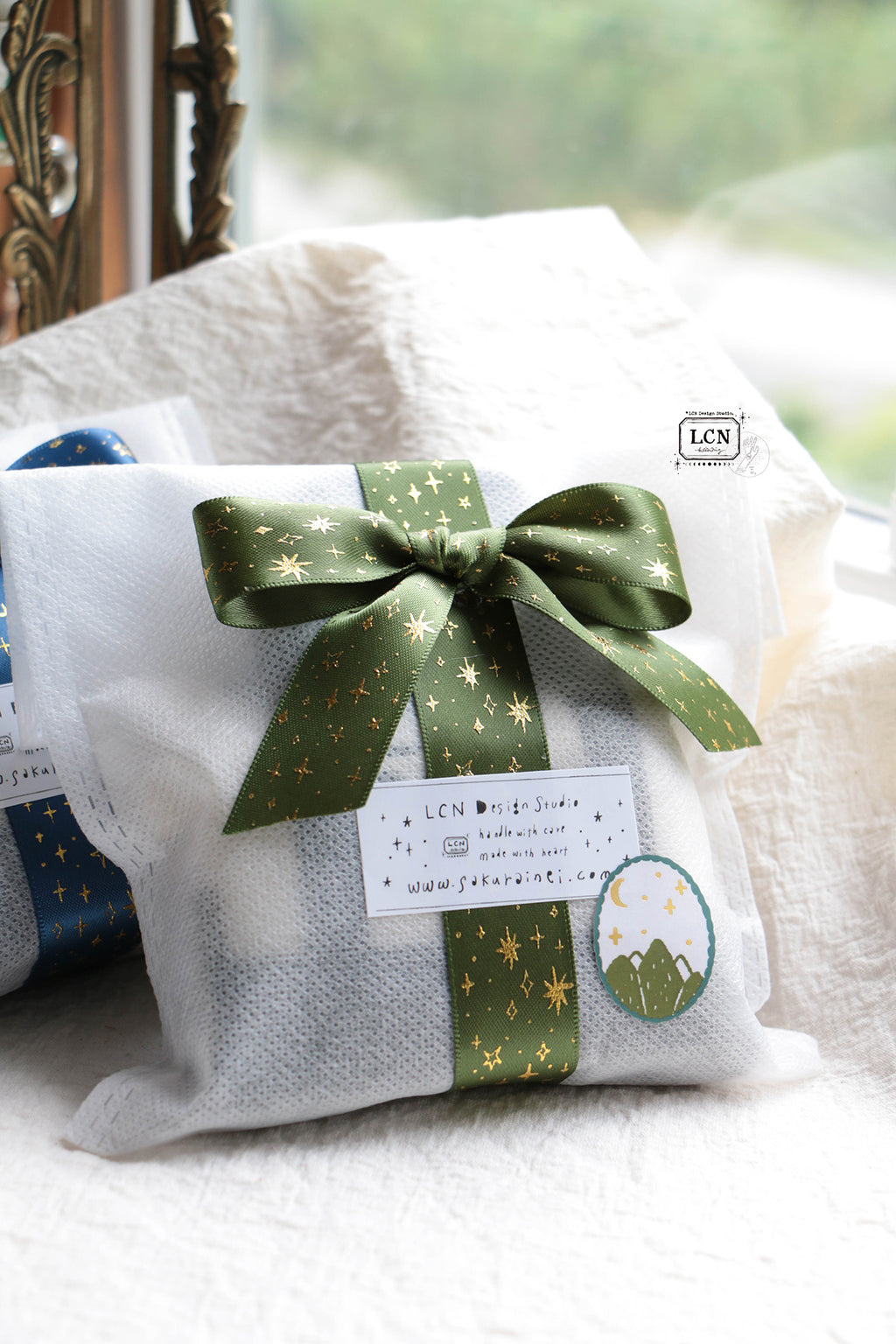 [PRE-ORDER] LCN Mini Tote Stationery Set – Little Mountain