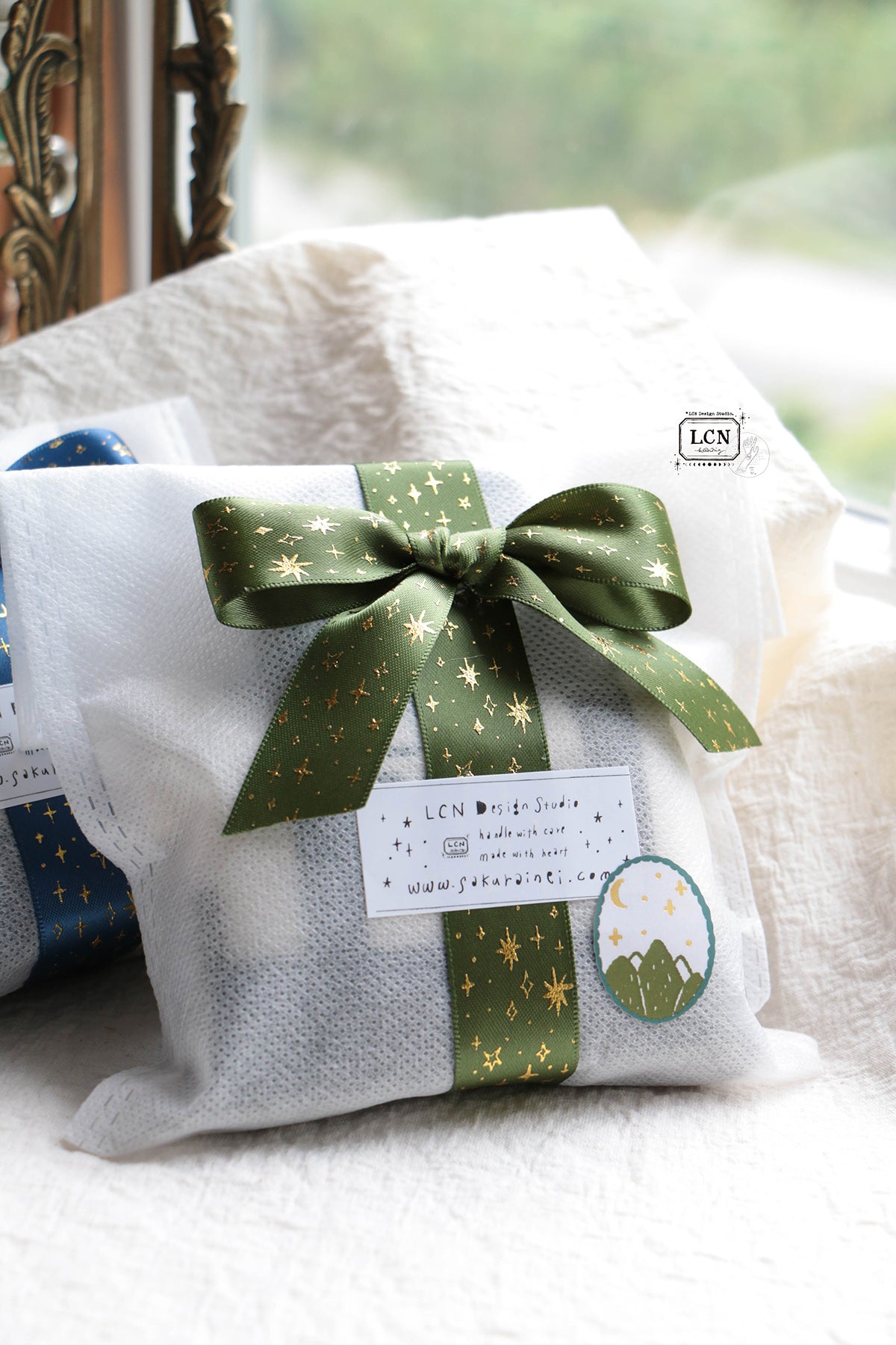 [PRE-ORDER] LCN Mini Tote Stationery Set – Little Mountain