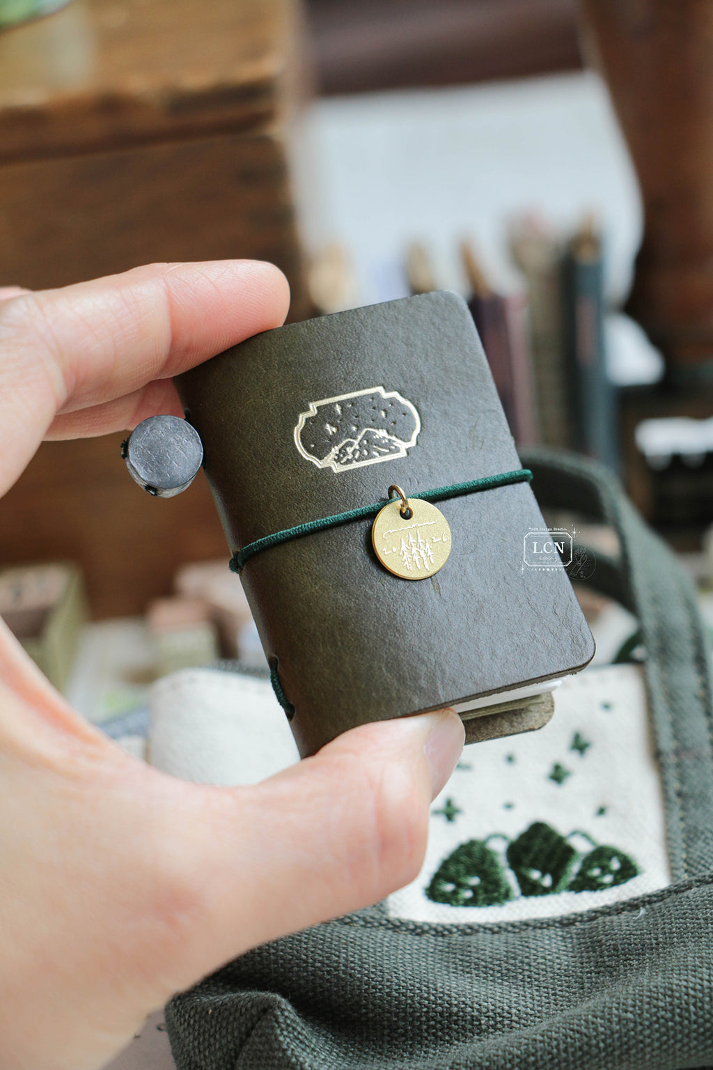 [PRE-ORDER] LCN Mini Tote Stationery Set – Little Mountain