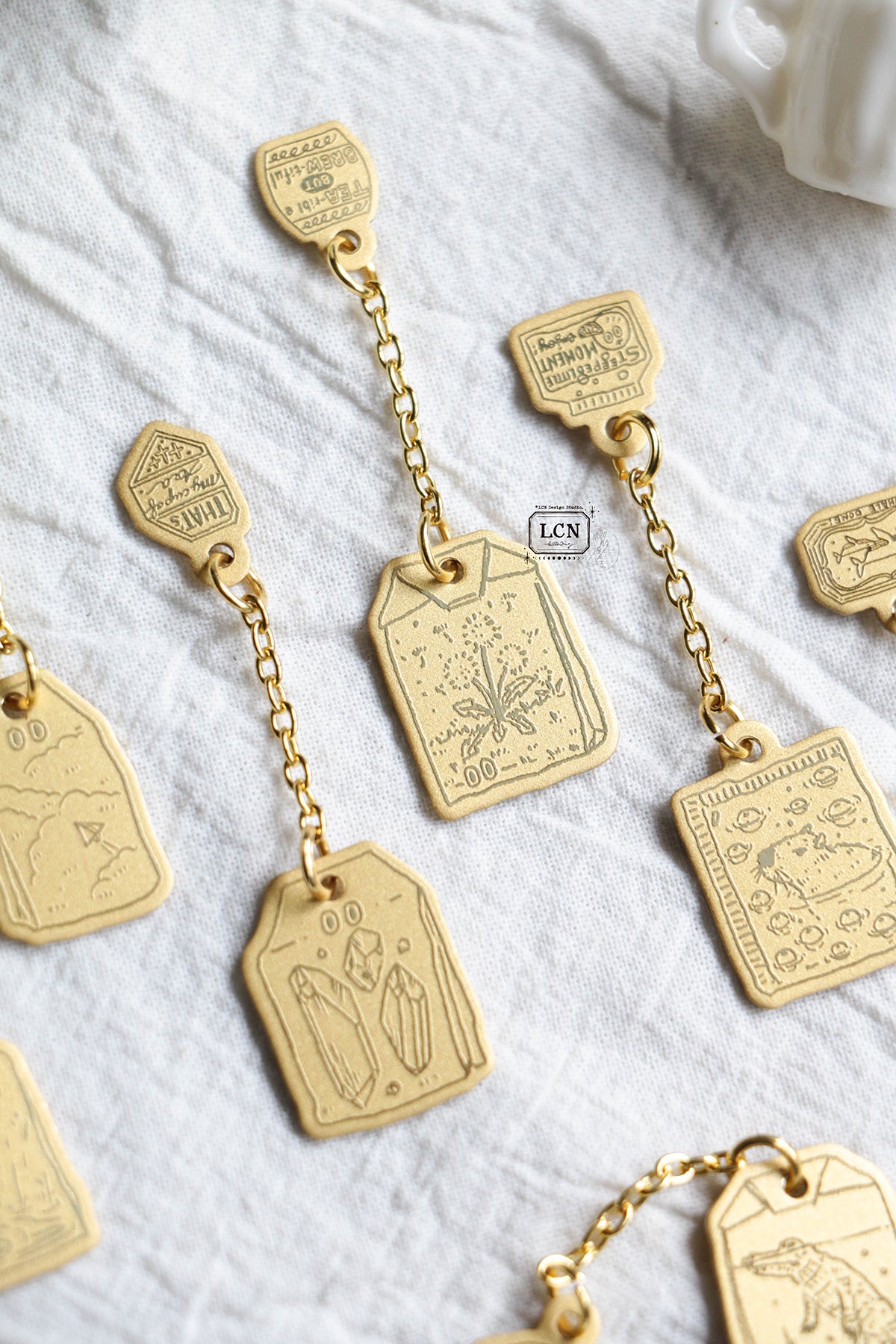 [PRE-ORDER] LCN - Brass Tea Bag Charm Blind Box