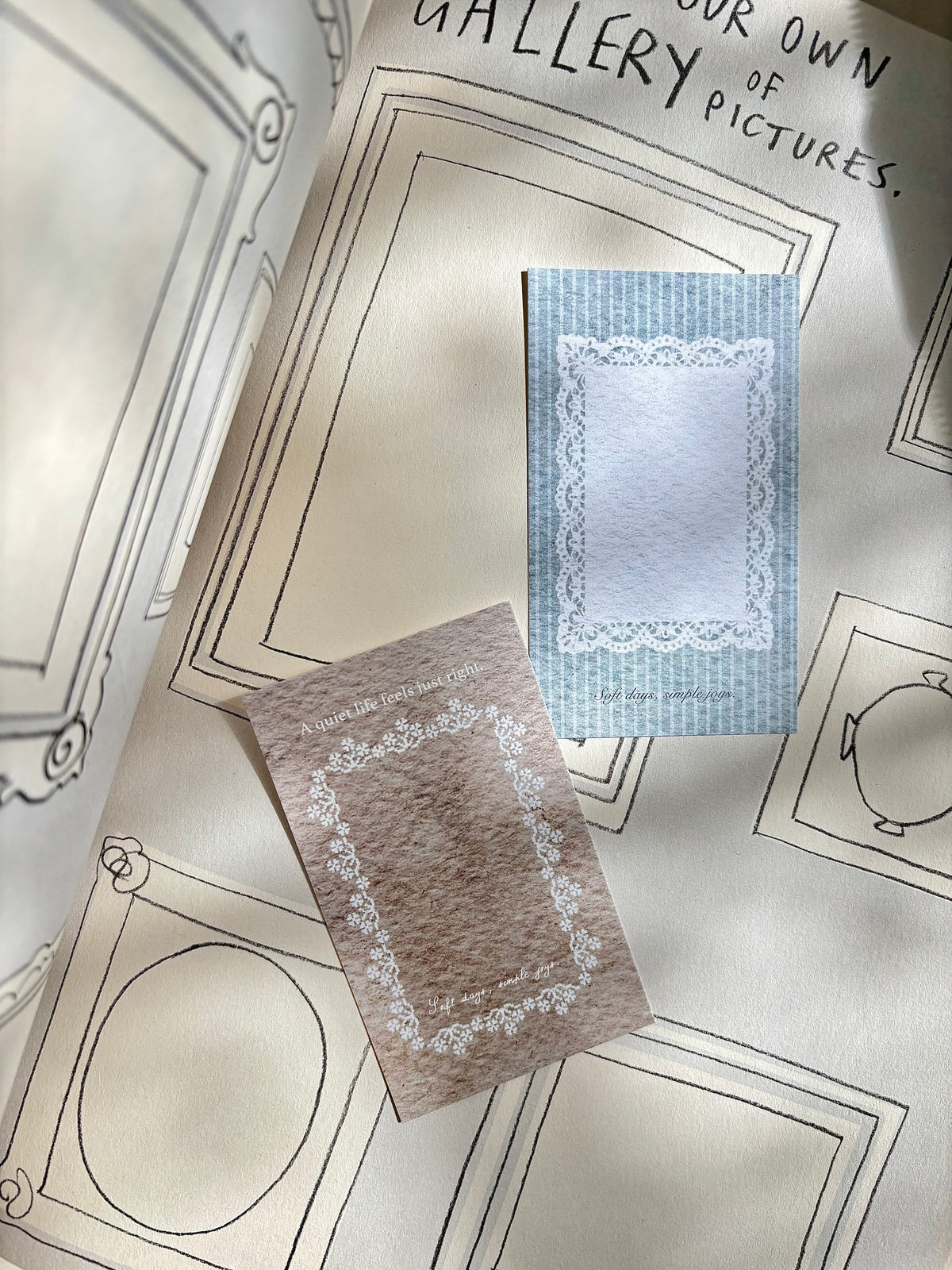 Pion - Lace Frame Memo Cards