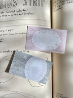 Pion - Lace Frame Memo Cards