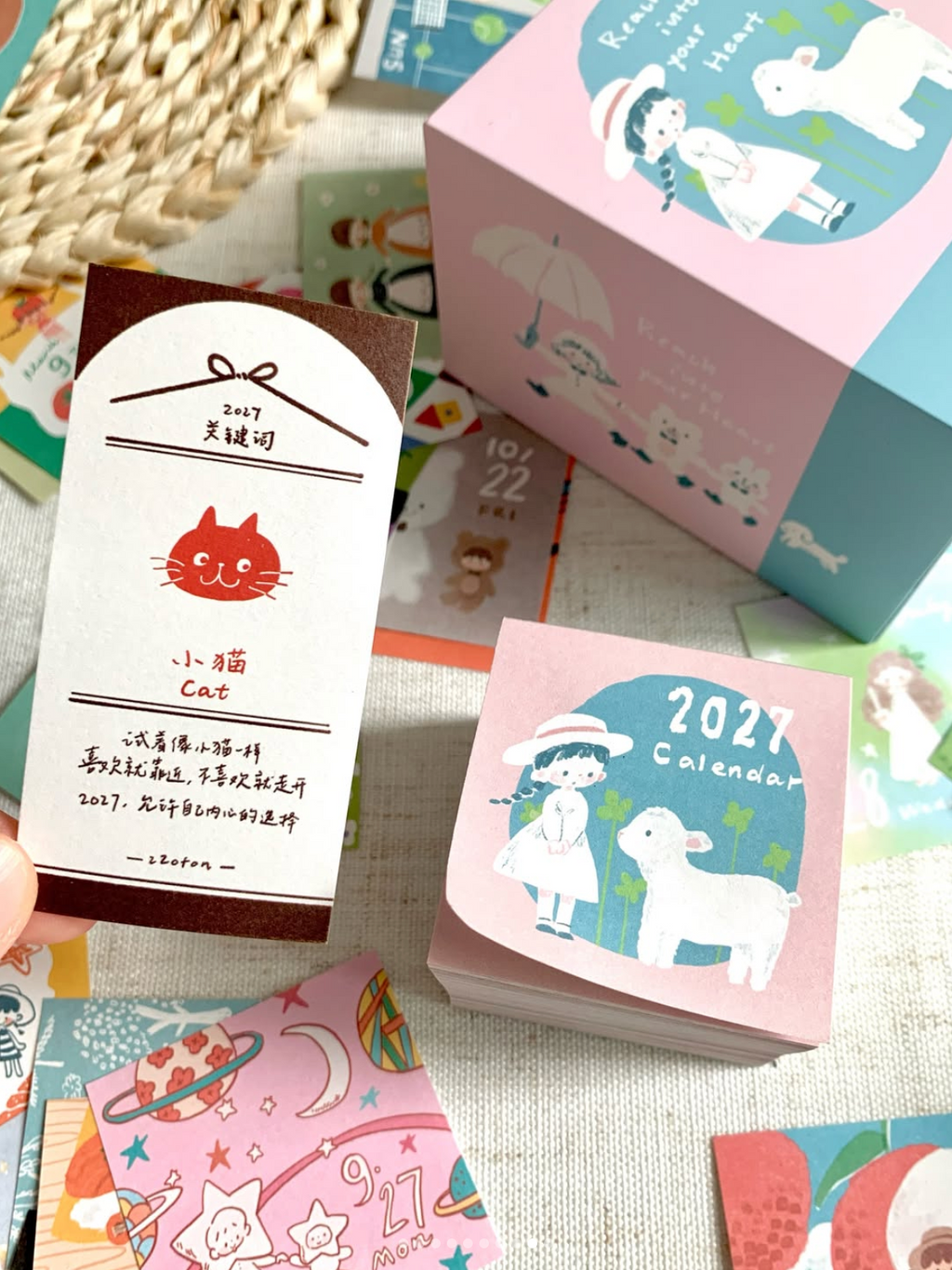 [Pre-Order] Zzoton - 365 Daily Calendar 2027 [Mini Size] with Stand