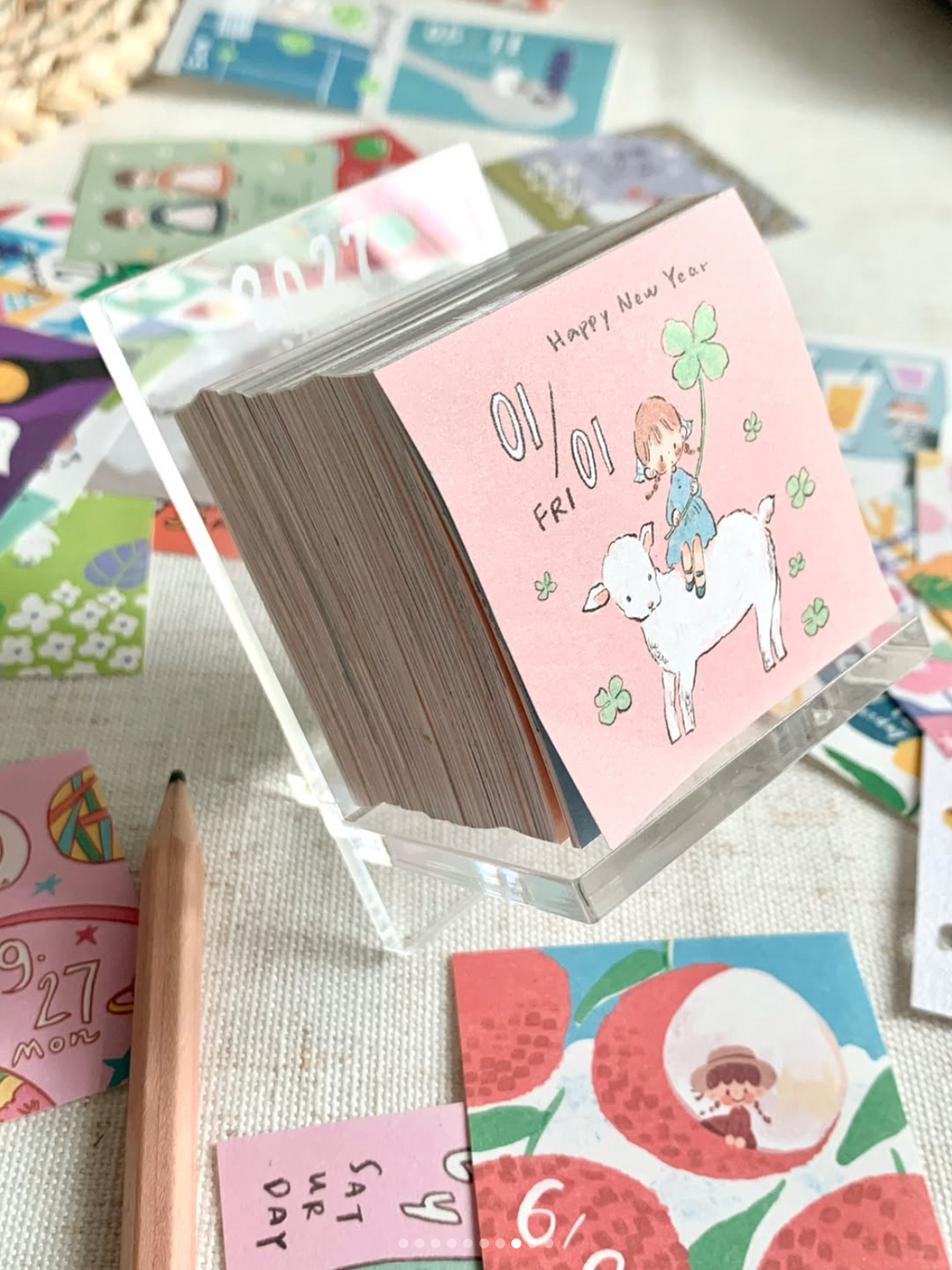 [Pre-Order] Zzoton - 365 Daily Calendar 2027 [Mini Size] with Stand