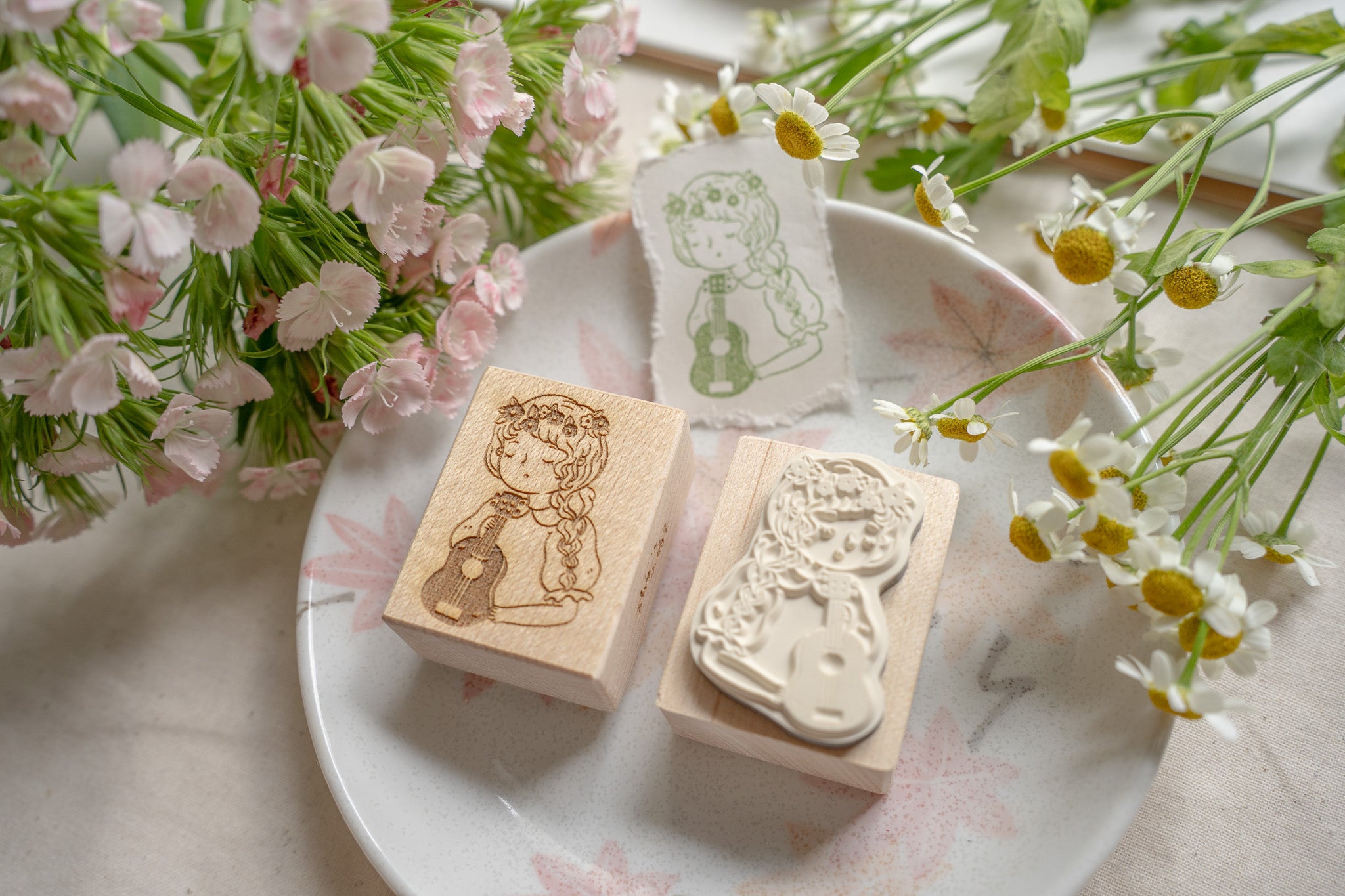 Sho Little Happiness - Ukulele Girl Rubber Stamp