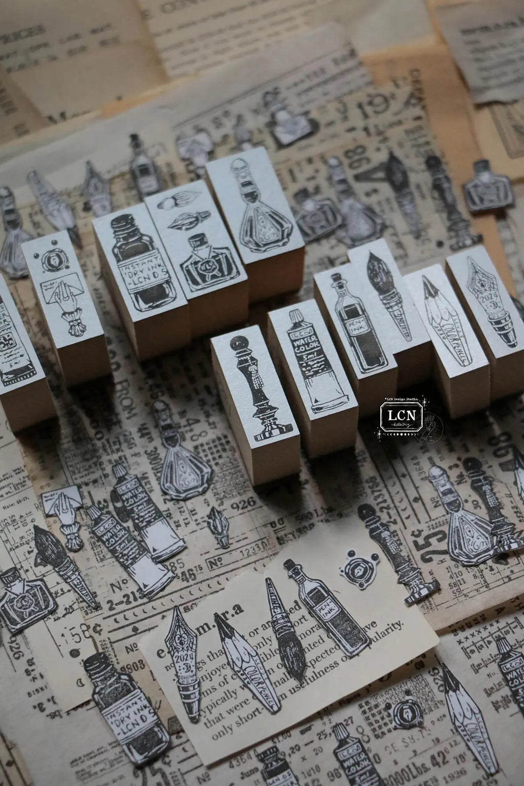 LCN - On the Desk II Rubber Stamp Set