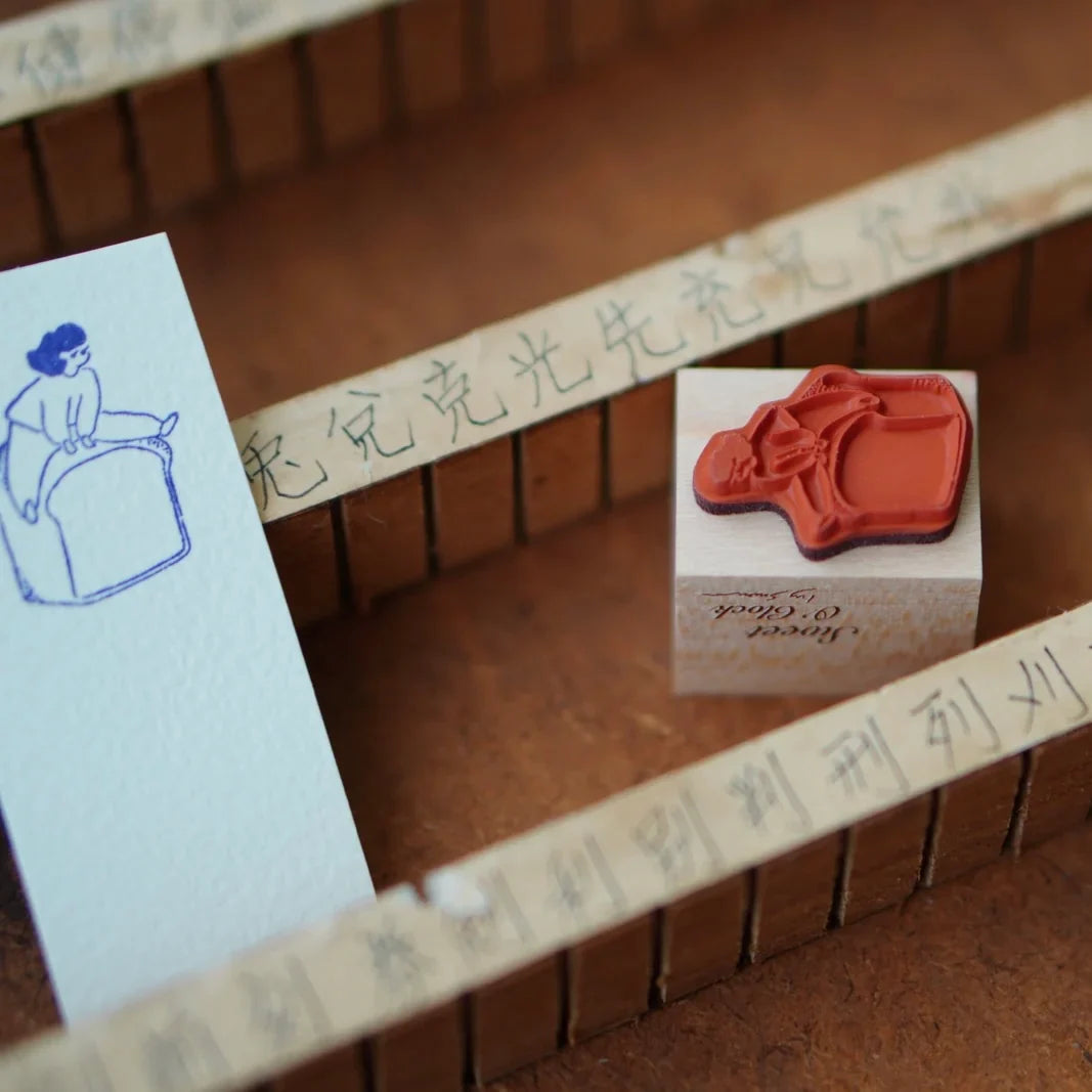 [Pre-Order] IvySnow - Toast Jump Rubber Stamp