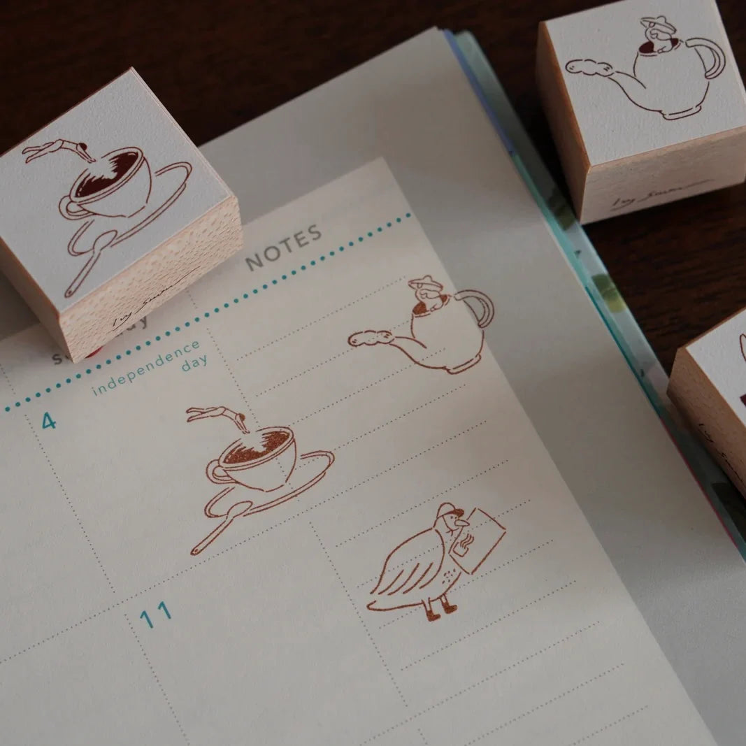 [Pre-Order] IvySnow - The Feathered Post Rubber Stamp